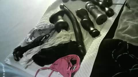 ... online show from 04-18-26, 12:42