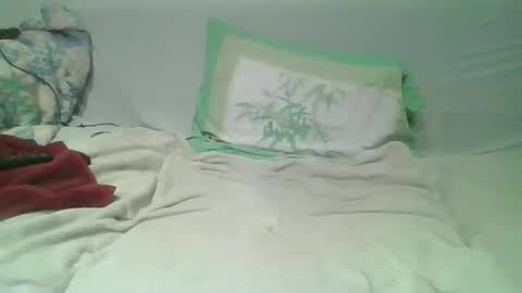 ifeellonelysometimes online show from 05-02-26, 07:30
