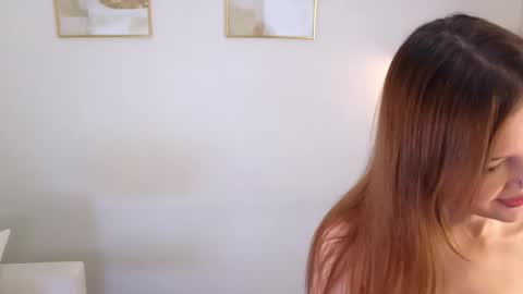 Snapshot of ifiwasyourgf chatting on 09-25-25, 07:23 Lisa online show from 09-25-25, 07:23