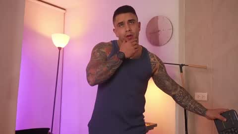 Snapshot of igor_scott chatting on 05-19-26, 07:58 Igor scott online show from 05-19-26, 07:58