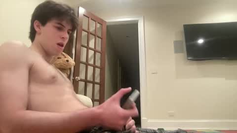 Snapshot of ihatethatcuteguy chatting on 02-10-26, 05:55 All American Jock online show from 02-10-26, 05:55