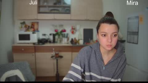 Julia and Mira online show from 02-09-25, 04:40