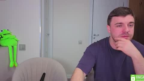 Julia and Mira online show from 02-07-26, 08:23