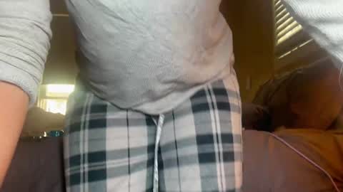 Snapshot of iheartcassie2844 chatting on 01-08-25, 06:31 cassie online show from 01-08-25, 06:31