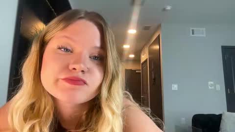 cassie online show from 03-03-26, 06:58