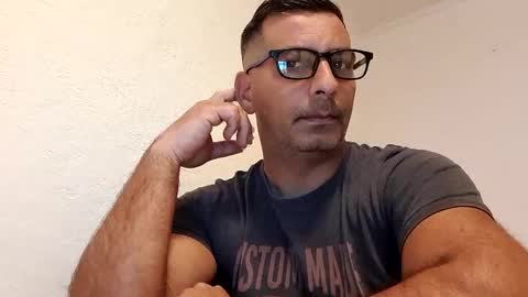 ihtiandar1008 online show from 02-22-25, 11:24