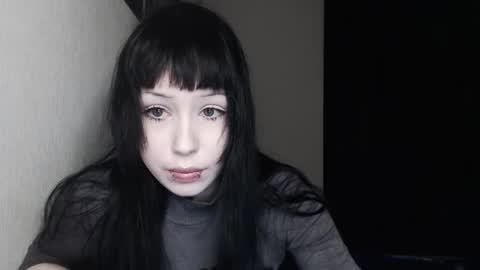 iiiiiiis online show from 12-20-25, 06:20