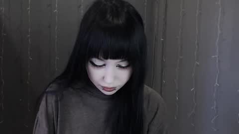 iiiiiiis online show from 03-16-26, 01:04