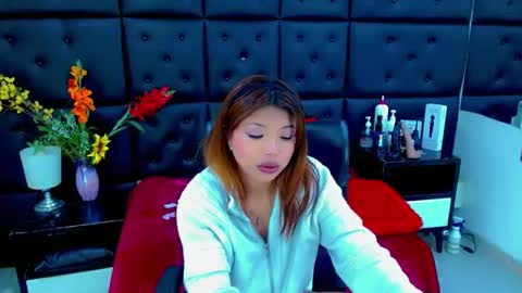 iisalombardi online show from 02-06-26, 05:12