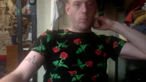 iitsniick online show from 04-22-26, 10:33