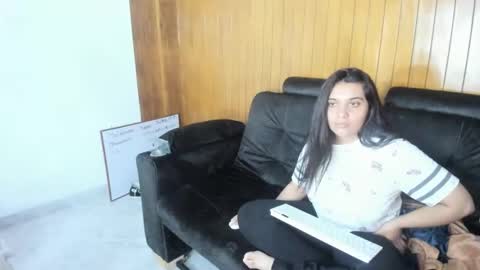 valentina online show from 03-10-25, 03:45