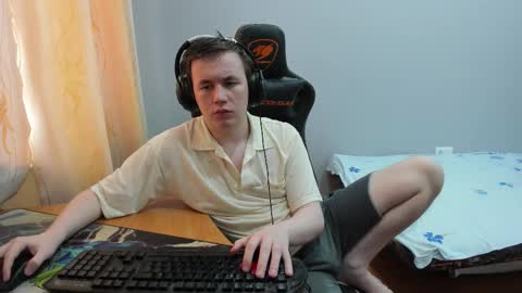 Snapshot of iliaskrislove chatting on 01-12-26, 10:20 iliaskris online show from 01-12-26, 10:20