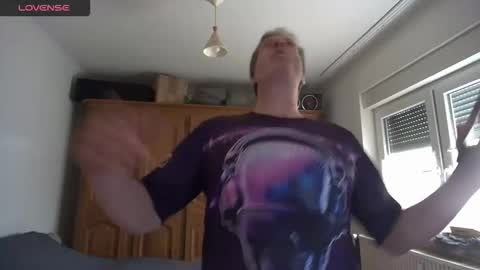 iliebetight online show from 04-21-26, 09:59