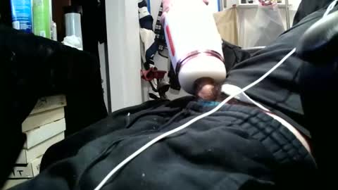 Snapshot of iliketofuck1975 chatting on 01-11-26, 09:58 iliketofuck1975 online show from 01-11-26, 09:58