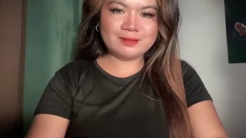 Snapshot of ill_moan_foryouxx chatting on 05-16-26, 09:39 QUEEN KATH online show from 05-16-26, 09:39