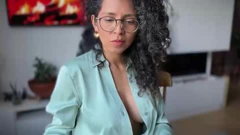 Kloe online show from 03-20-26, 06:13