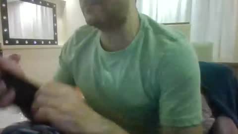 Snapshot of illegalty99 chatting on 11-30-25, 06:23 Illegality online show from 11-30-25, 06:23
