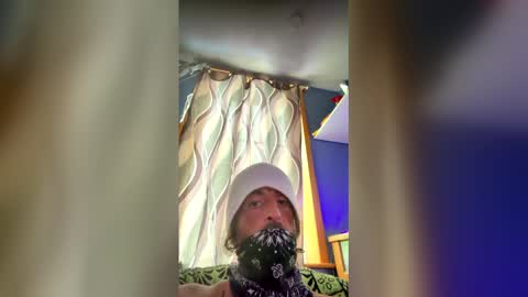 Snapshot of illmill33731 chatting on 05-23-26, 08:02 Illmill online show from 05-23-26, 08:02
