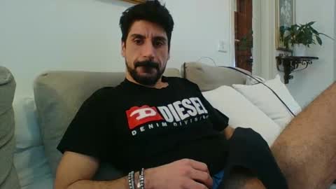 ilmangj90 online show from 02-14-25, 10:17