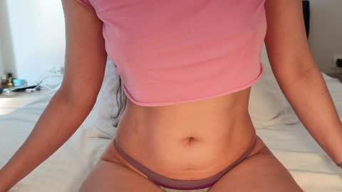 Snapshot of ilona4u chatting on 05-12-26, 12:24 ilona4u online show from 05-12-26, 12:24