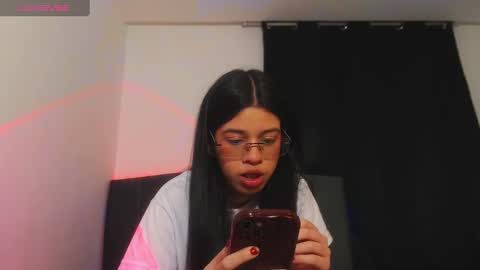 Ily Bea online show from 01-20-25, 01:07