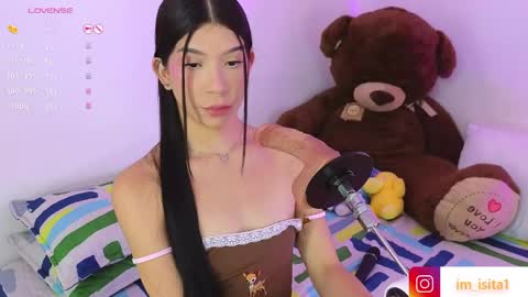 Snapshot of im__isabella chatting on 04-24-26, 09:06 Isa Vasquez online show from 04-24-26, 09:06