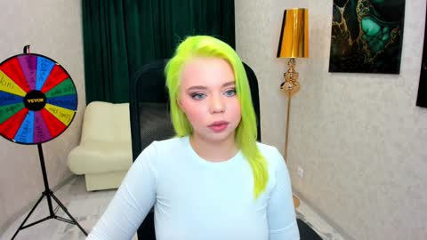 Roxy online show from 01-13-25, 07:42