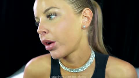 Snapshot of im_aleksa chatting on 01-31-25, 12:40 Aleksa online show from 01-31-25, 12:40