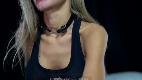 Snapshot of im_aleksa chatting on 09-27-25, 12:32 Aleksa online show from 09-27-25, 12:32