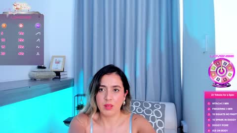 Snapshot of im_antonia chatting on 12-11-24, 08:39 LUCY online show from 12-11-24, 08:39