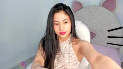 Atenea online show from 05-20-26, 04:07
