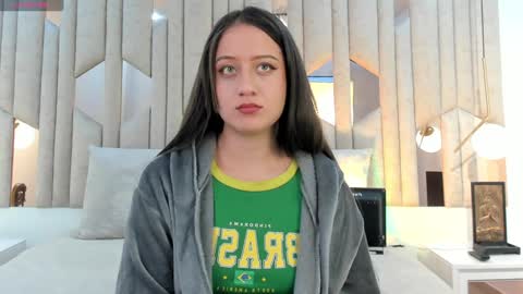 Snapshot of im_caro chatting on 12-11-24, 11:08 Caro online show from 12-11-24, 11:08