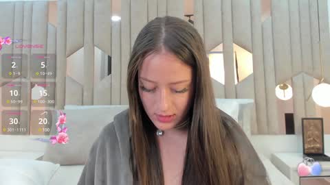 Snapshot of im_caro chatting on 01-18-25, 11:21 Caro online show from 01-18-25, 11:21