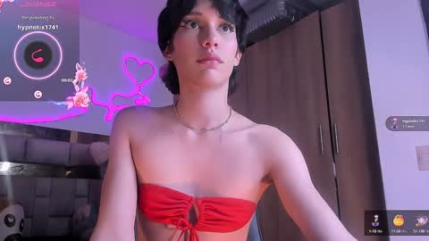 Snapshot of im_crisvega88 chatting on 01-05-25, 08:32 criss online show from 01-05-25, 08:32