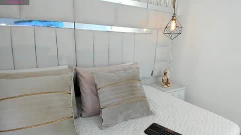 DAHLIA online show from 01-13-25, 08:58