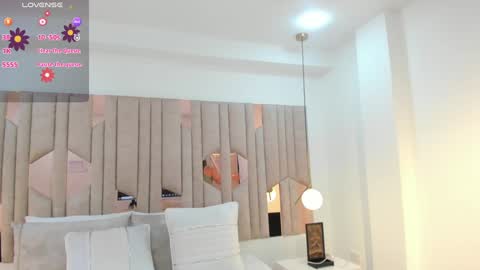 DAHLIA online show from 01-27-25, 10:06