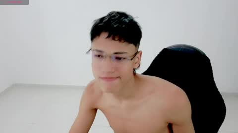 im_david01 online show from 04-13-26, 12:54