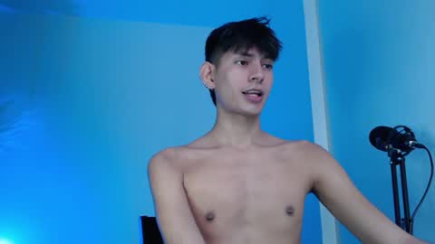 Snapshot of im_davo23 chatting on 01-05-25, 02:08 Davo online show from 01-05-25, 02:08