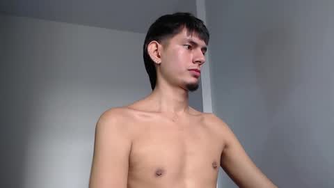 Snapshot of im_davo23 chatting on 11-11-25, 02:50 Davo online show from 11-11-25, 02:50