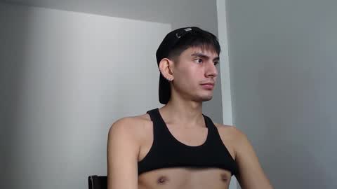 Snapshot of im_davo23 chatting on 03-04-26, 04:46 Davo online show from 03-04-26, 04:46