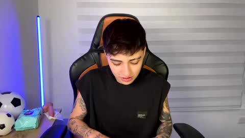 Laia online show from 01-10-25, 01:10