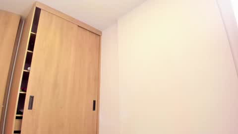 Luna online show from 12-04-24, 12:41