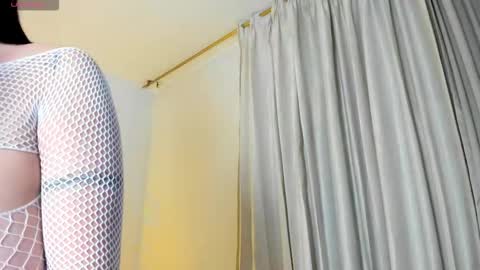 Snapshot of im_maitee chatting on 11-12-25, 04:46 im_maitee online show from 11-12-25, 04:46