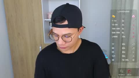 Snapshot of im_marco chatting on 05-15-26, 04:30 Marco online show from 05-15-26, 04:30