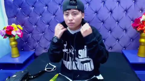 Snapshot of im_mathias chatting on 01-08-25, 03:08 mathias online show from 01-08-25, 03:08