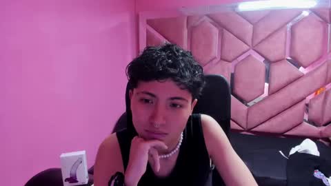 Snapshot of im_mathias chatting on 01-17-25, 05:53 mathias online show from 01-17-25, 05:53