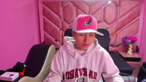 Snapshot of im_mathias chatting on 01-19-25, 06:31 mathias online show from 01-19-25, 06:31