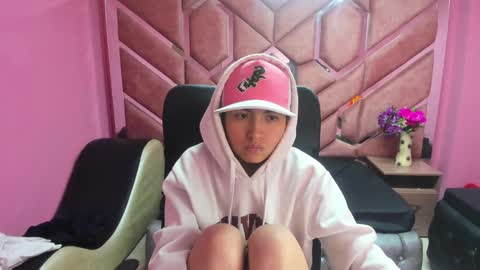 Snapshot of im_mathias chatting on 01-21-25, 11:35 mathias online show from 01-21-25, 11:35