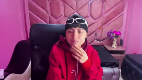 Snapshot of im_mathias chatting on 01-22-25, 06:42 mathias online show from 01-22-25, 06:42