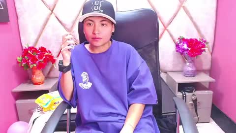 Snapshot of im_mathias chatting on 01-30-25, 06:03 mathias online show from 01-30-25, 06:03